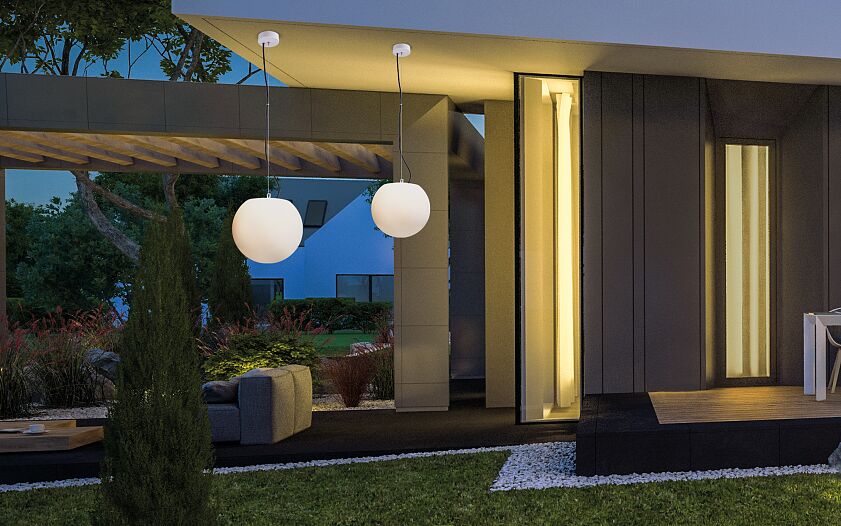 Cumulus light outlet